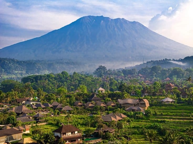 Airport transfer to Sidemen, Bali